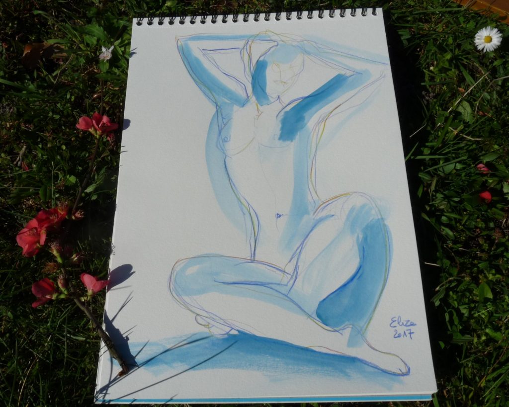 dessin femme assise en tailleur trait et encre bleue carnet elize