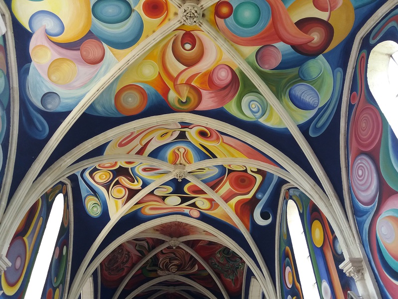 Jorge Carrasco Menoux eglise fresque colorée voute