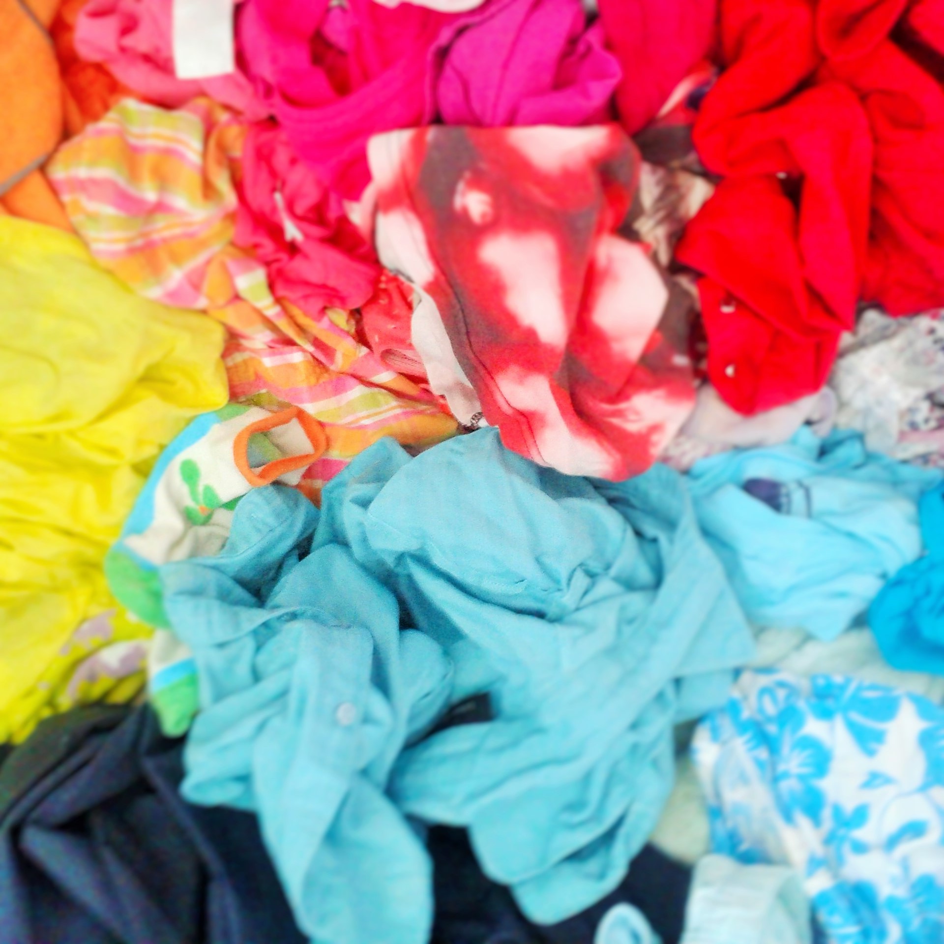 couleurs linge vêtements