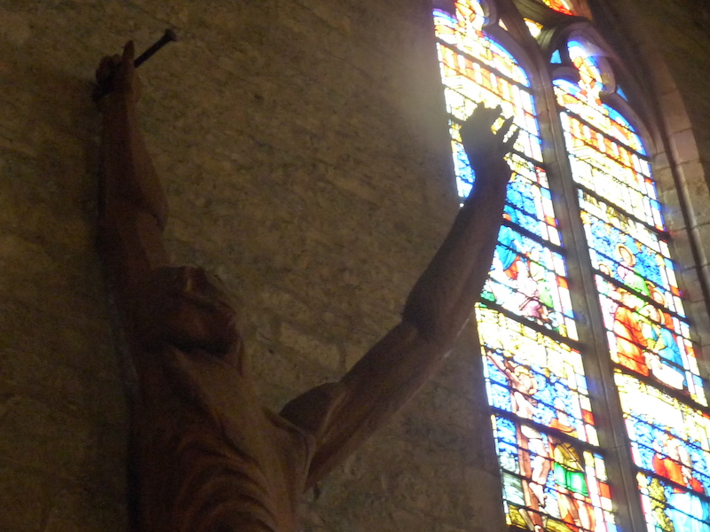 zadkine christ tête vitrail main caylus