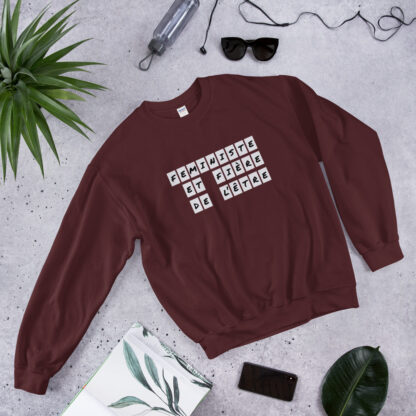 sweat bordeaux avec message