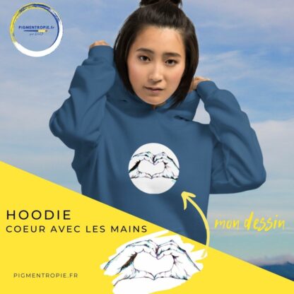hoodie coeur avec les mains